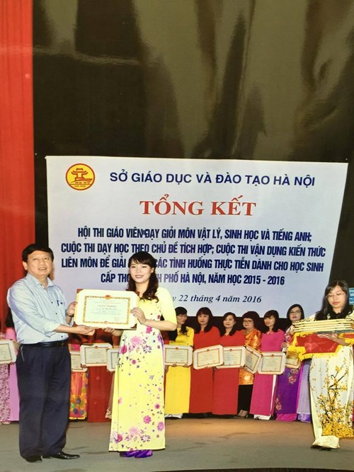 Cô Đỗ Thị Thu Hoài giành giải nhất kì thi giáo viên giỏi cấp thành phố